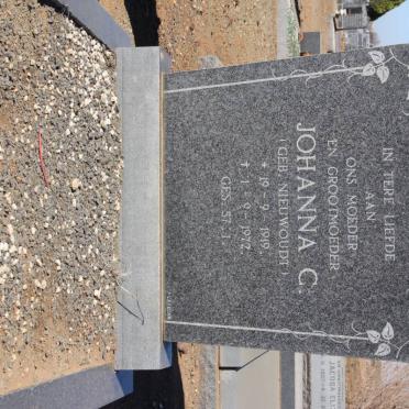 COETZEE Johanna C. nee NIEUWOUDT 1919-1972