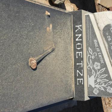 KNOETZE Jacob Arnoldus 1913-1977 &amp; Catharina Johanna 1915-2001
