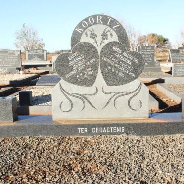 KOORTZ Sarel Johannes Jacobus 1915-1984 &amp; Maria Margaretha Catharina HOUGH 1930-