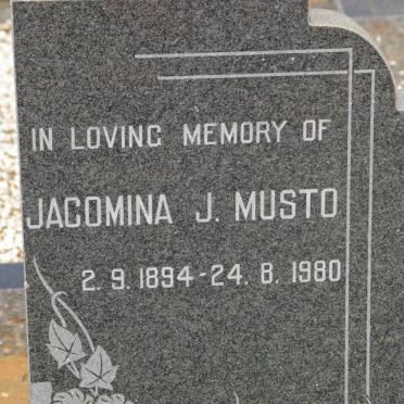 MUSTO Edwin A. 1884-1961 &amp; Jacomina J. 1894-1980