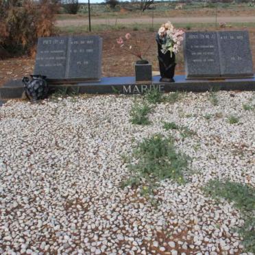 MAREE P.J. 1925-1992 &amp; D.M.J. 1929-