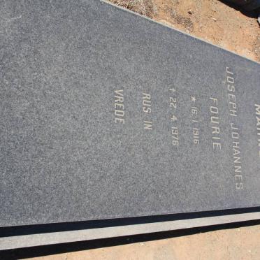 MAHNE Joseph Johannes Fourie 1916-1976