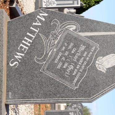MATTHEWS Michael 1914-1990