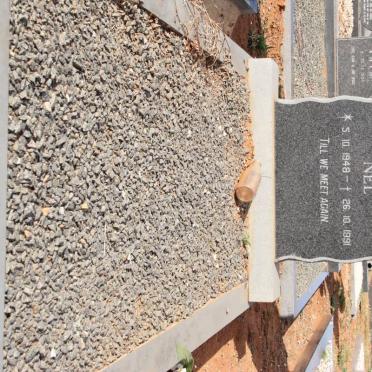 NEL Gert Petrus 1948-1991