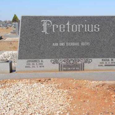 PRETORIUS Johannes A. 1916-1974 &amp; Maria M. 1918-