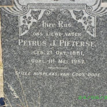 PIETERSE Petrus J. 1881-1957 &amp; Maria H.C. MARITZ 1886-1962 