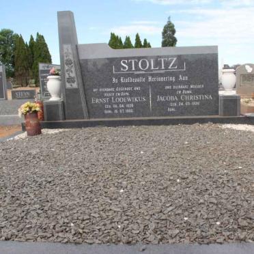 STOLTZ Ernst Lodewikus 1926-1995 &amp; Jacoba Christina 1926-