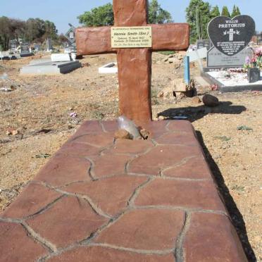 SMITH Hennie 1937-2009
