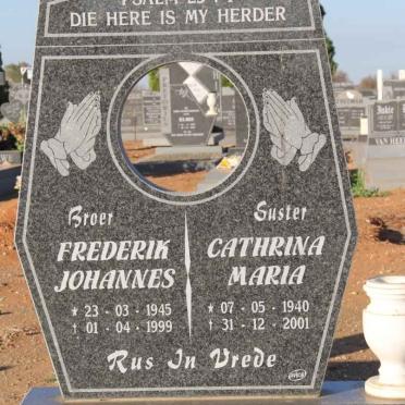 STRAUSS Cathrina Maria 1940-2001 :: STRAUSS Frederik Johannes 1945-1999
