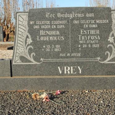 VREY Hendrik Lodewicus 1911-1983 &amp; Esther Tryfosa STAATS 1929-