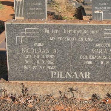 PIENAAR Nicolaas A. 1885-1962 &amp; Maria M. ERASMUS 1891-1974