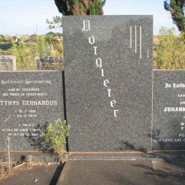 POTGIETER Matthys Gerhardus 1901-1974 &amp; Johanna Catharina RALL 1904-1996
