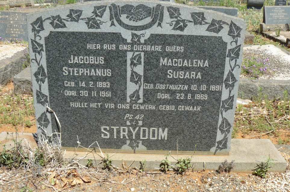 STRYDOM Jacobus Stephanus 1893-1951 &amp; Magdalena Susara OOSTHUIZEN 1891-1969