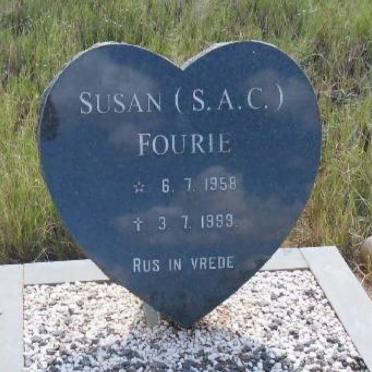 FOURIE S.A.C.1958-1999