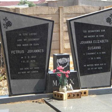 MARX Petrus Johannes 1897-1976 &amp; Johanna Elizabeth Susanna ERASMUS 1906-1994