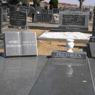 PRETORIUS Jacobus Stephanus 1913-2000 &amp; Aletha Catharina LOUW 1917-2000