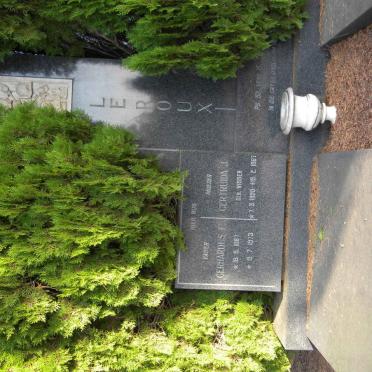 ROUX Gerhardus F., le 1887-1973 &amp; Gertruida J. VISSER 1890-1967
