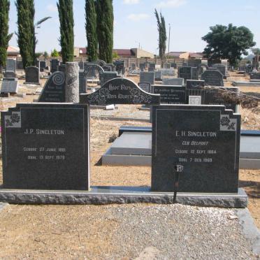 SINGLETON J.P. 1881-1976 &amp; E.H. DELPORT 1884-1969