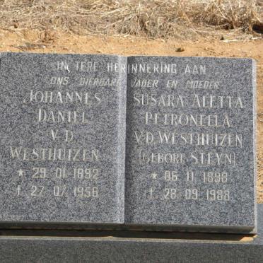 WESTHUIZEN Johannes Daniel, v.d. 1892-1956 &amp; Susara Aletta Petronella STEYN 1898-1988