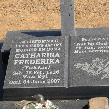 ZYL Catharina Frederika, van nee VAN ZYL 1926-2007