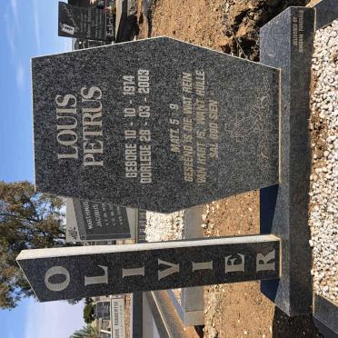 OLIVIER Louis Petrus 1914-2003 &amp; Esther Francina Jacoba ROSSOUW 1922-1998