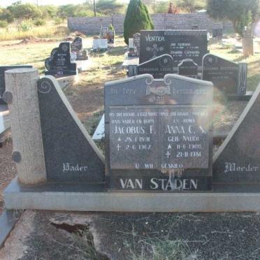 STADEN Jacobus F., van 1891-1967 &amp; Anna C.S. NAUDE 1900-1981