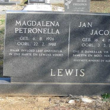 LEWIS Jan Jacobus 1904-1985 &amp; Magdalena Petronella 1906-1988