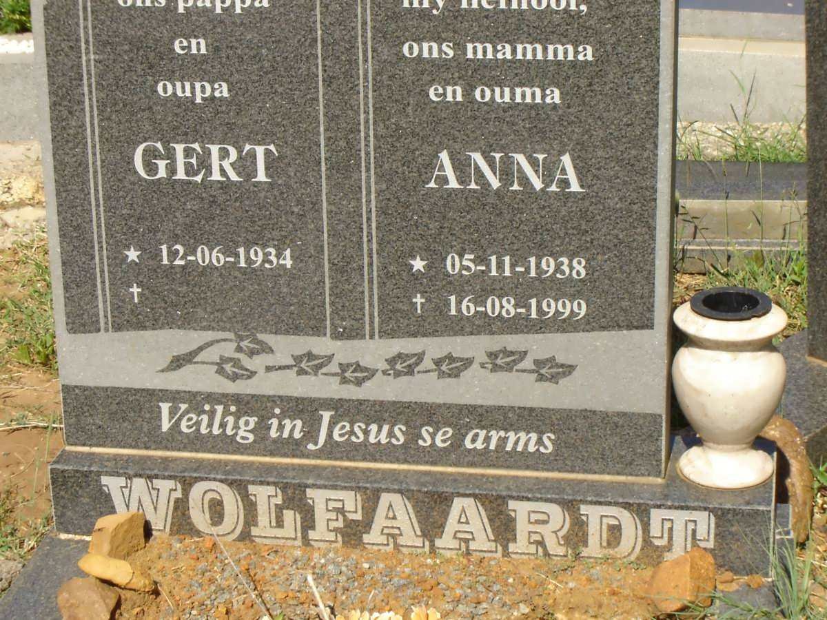 WOLFAARDT Gert 1934- &amp; Anna 1938-1999