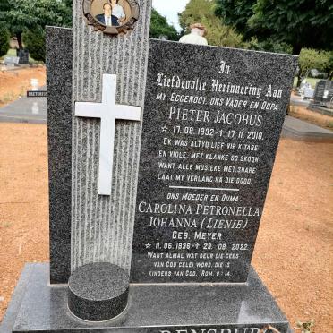 RENSBURG Pieter Jacobus, Janse van 1932-2010 &amp; Carolina Petronella Johanna MEYER 1936-2022