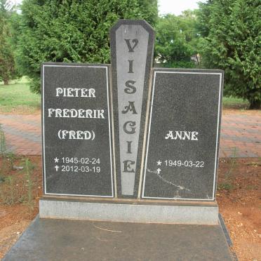 VISAGIE Pieter Frederik 1945-2012 &amp; Anne 1949-