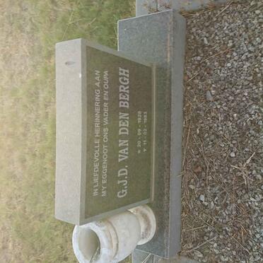 BERGH G.J.D., van den 1928-1983