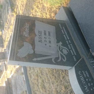 COETZEE Kosie 1925-1982 :: COETZEE Martie 1936-2005 :: COETZEE Jacobus 1947-1982