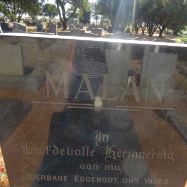 MALAN Dawid Andries 1951-1987