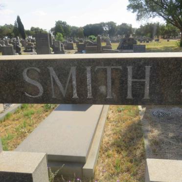 SMITH Floris Johannes Gerhardus 1891-1983 &amp; Anna Jacoba Chatrina 1898-1978