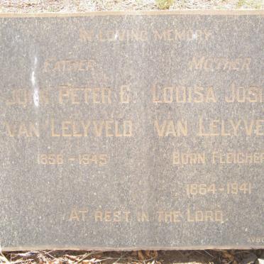 LELYVELD John Peter C., van 1858-1945 &amp; Louisa Josina FLEICHER 1864-1941