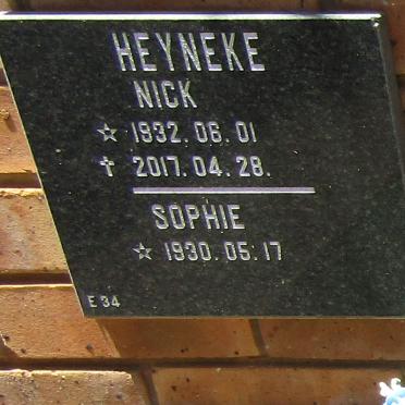 HEYNEKE Nick 1932-2017 &amp; Sophie 1930-