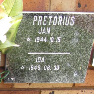 PRETORIUS Jan 1944- &amp; Ida 1946-