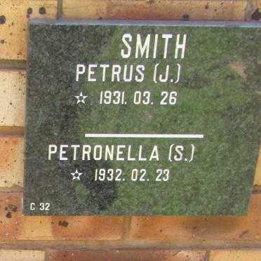 SMITH J. 1931- &amp; S. 1932-