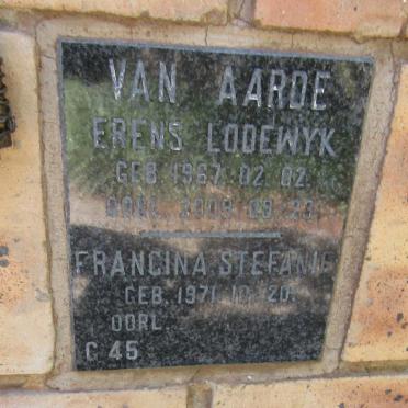 AARDE Erens Lodewyk, van 1967-2009 &amp; Francina Stefanie 1971-