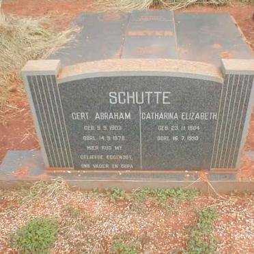 SCHUTTE Gert Abraham 1903-1978 &amp; Catharina Elizabeth 1904-1990