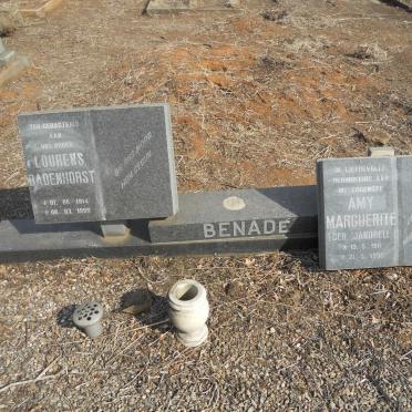 BENADE Lourens Badenhorst 1914-1999 &amp; Amy Marguerite JANDRELL 1911-1992