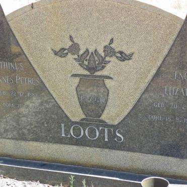 LOOTS Marthinus Johannes Petrus 1883-1943 &amp; Engela Elizabeth 1892-1970