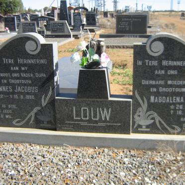 LOUW Johannes Jacobus 1922-1988 &amp; Magdalena Catharina 1926-2007