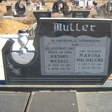 MULLER Antonie Michael 1919-1995 &amp; Martha Magdalena 1927-2009