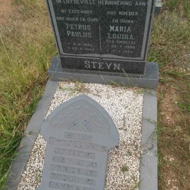 STEYN Petrus Paulus 1892-1945 &amp; Maria Louisa KNOETZE 1905-1984