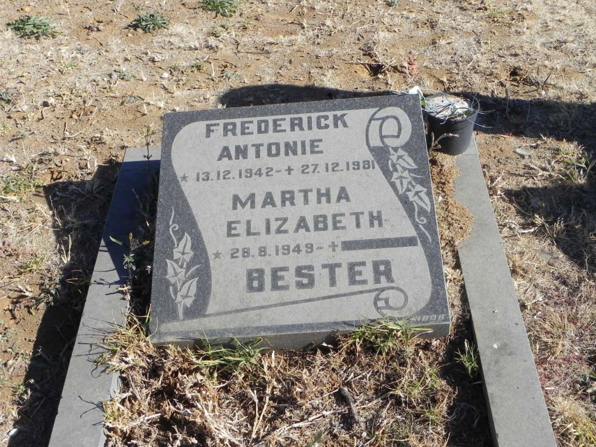 BESTER Frederick Antonie 1942-1981 &amp; Martha Elizabeth 1949-