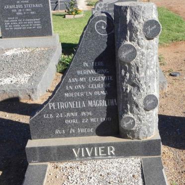 VIVIER Petronella Magrietha 1896-1970