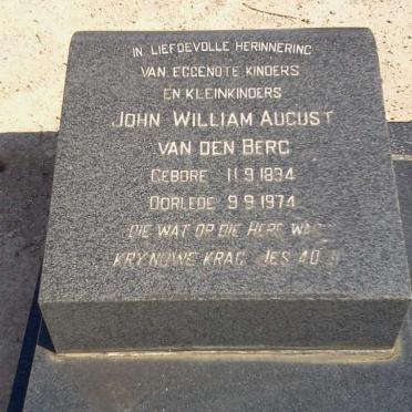 BERG John William August, van den 1894-1974 &amp; Susanna Maria 1894-1983 