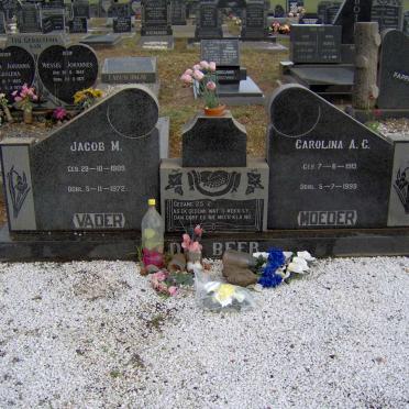 BEER Jacob M., de 1909-1972 &amp; Carolina A.C. 1915-1999