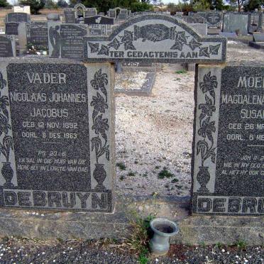 BRUYN Nicolaas Johannes Jacobus, de 1892-1963 &amp; Magdalena Martha Susanna 1898-1953